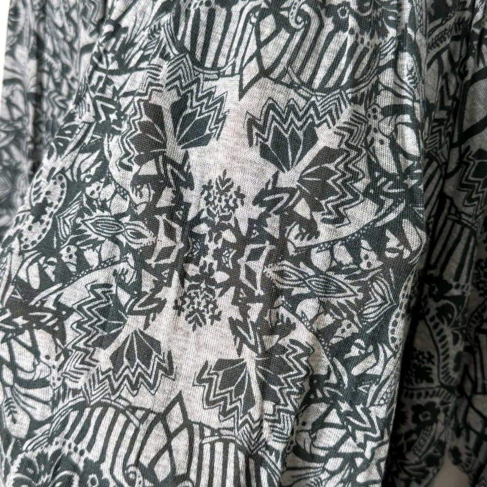 Free People Blouse Tribal Print Grey Sleeve Women M 3/4 sleeve - Picture 8 of 8